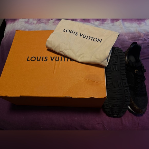 RUN AWAY SNEAKER - Picture 3 of 3